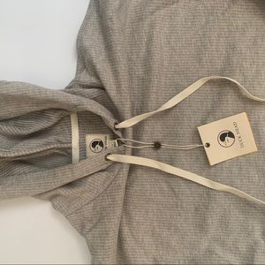 NEW Duck head lightweight hoodie